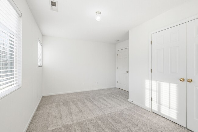 Building Photo - 3615 Marksbury Dr