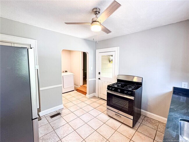 Building Photo - 703 Greenland Dr
