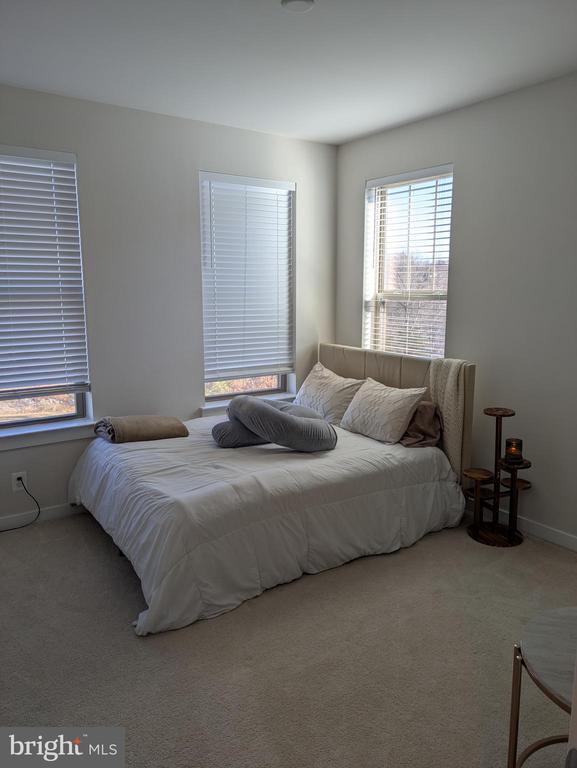 Building Photo - 610 Percy Pl