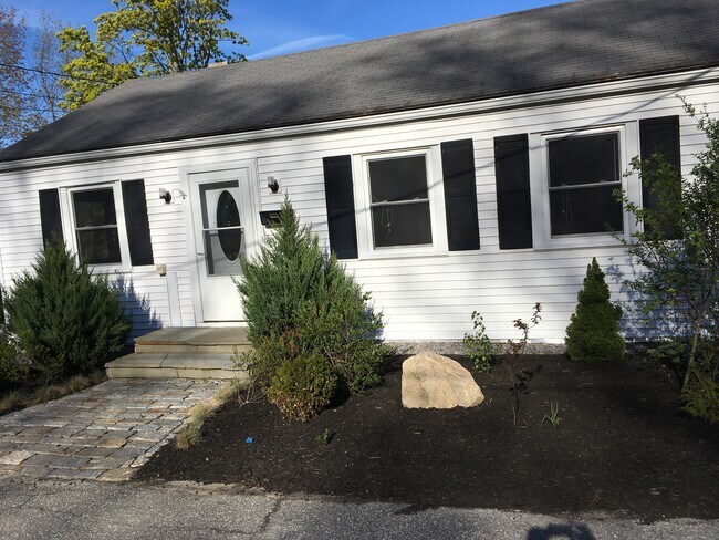 Primary Photo - 11 Adams Ct