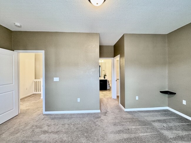 Building Photo - Available NOW! 1st Time Rental! Water, Sewer Trash, Landscaping, Community Pool Included!