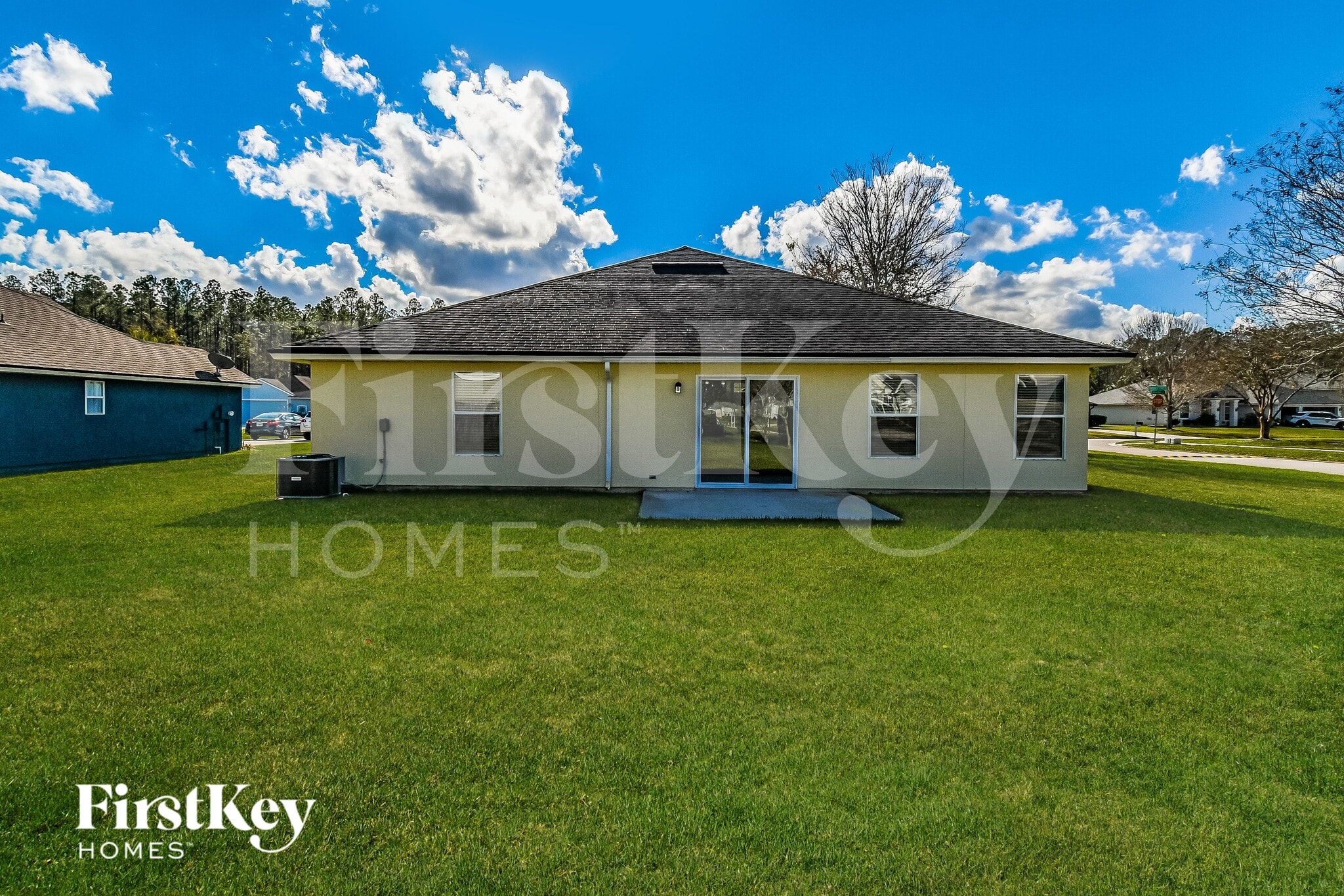 Building Photo - 182 Greenfield Dr