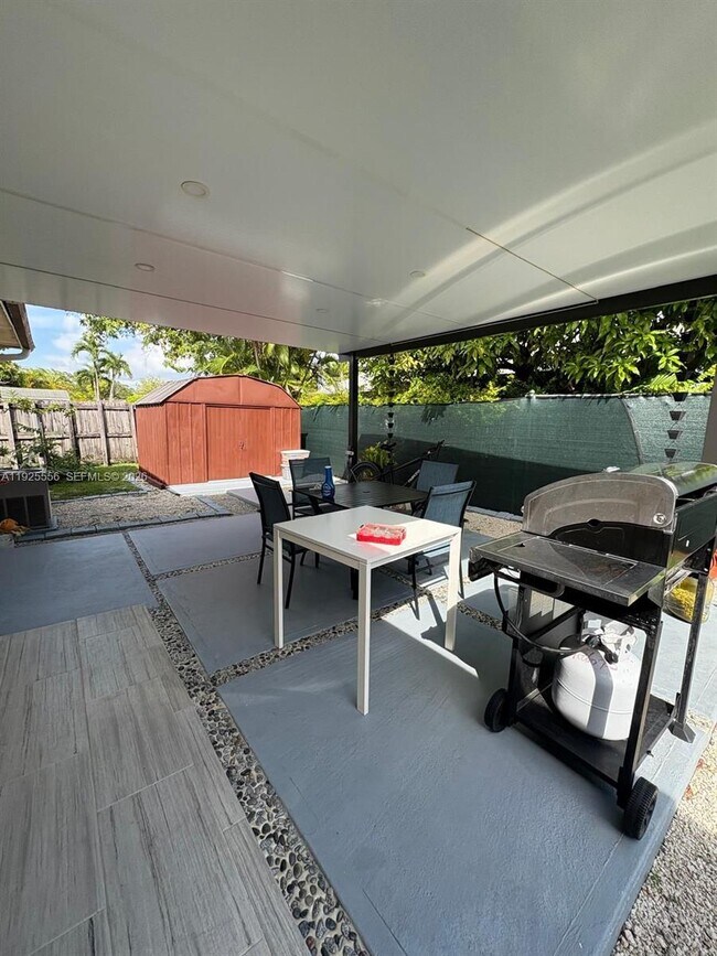 Building Photo - 13330 SW 79th St