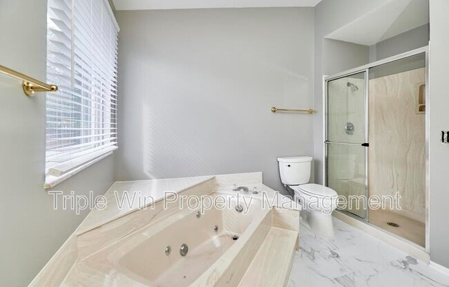 Building Photo - 4310 Castle Rock Ct