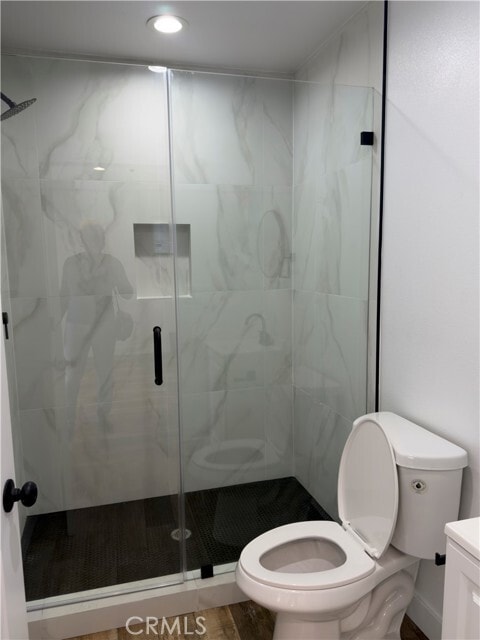 Building Photo - 523 W 78th St