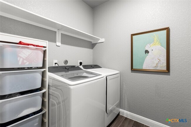 Building Photo - 1614 Flatland Trl