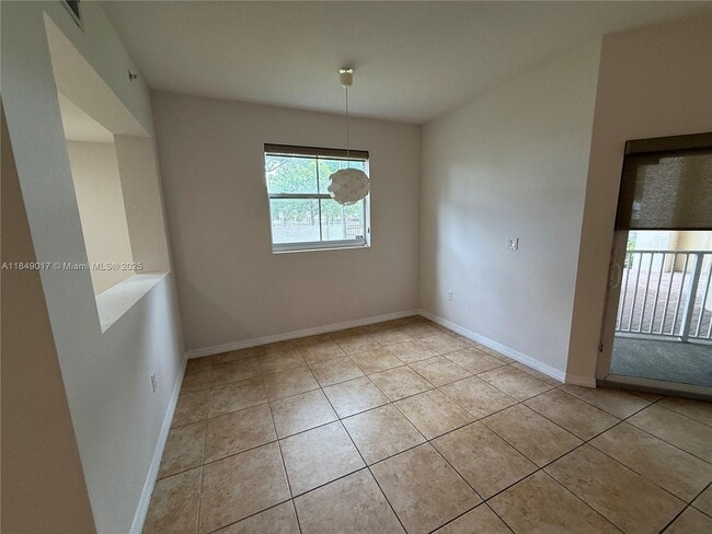 Building Photo - 10870 NW 88th Terrace