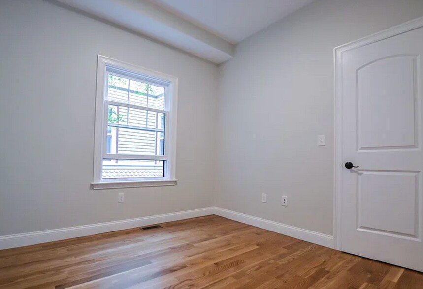 Building Photo - 66 Allston St