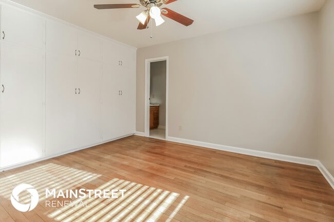 Building Photo - 7125 Cedar St