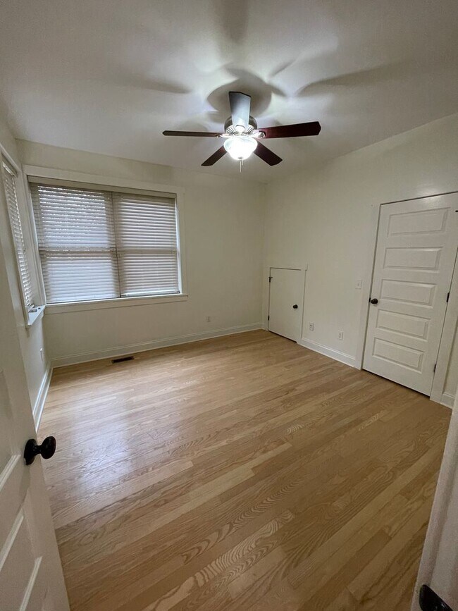 Building Photo - Super Convenient Kenilworth Location! 3 Bedrooms, 2 Bathrooms