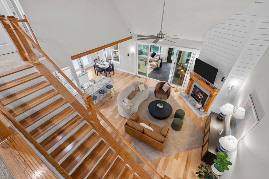 Building Photo - 1136 Secretariat Dr