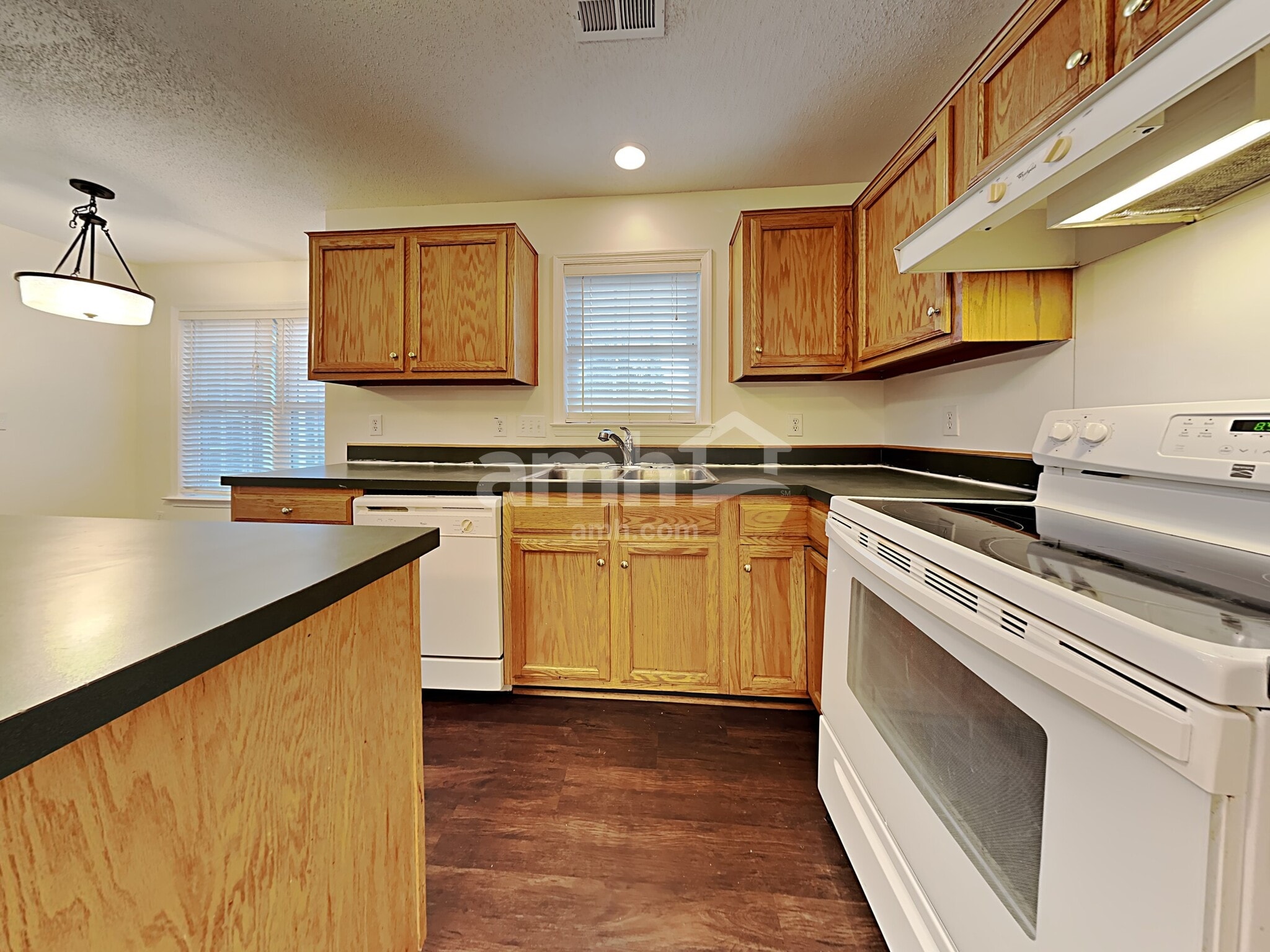 Building Photo - 3658 Canopy Oak Ct