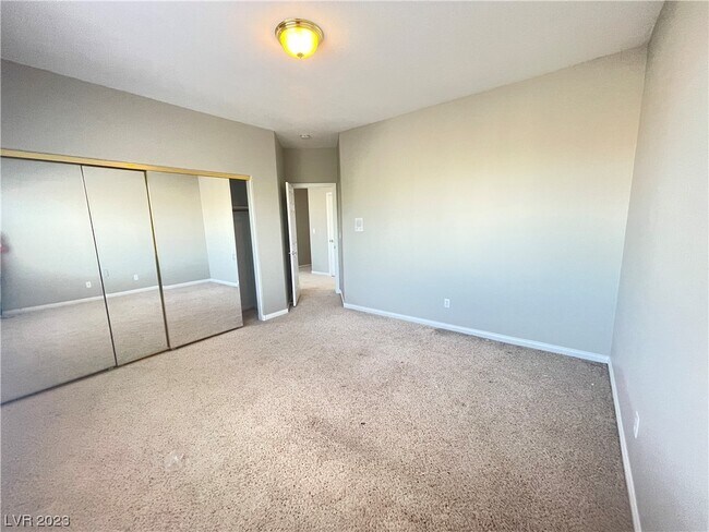 Building Photo - 1254 Autumn Wind Way
