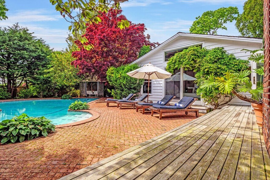 Building Photo - 81 Lee Ave