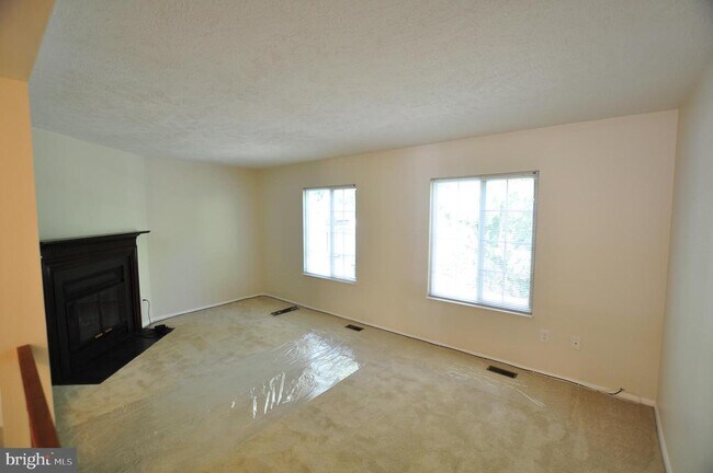 Building Photo - 17404 Founders Mill Dr
