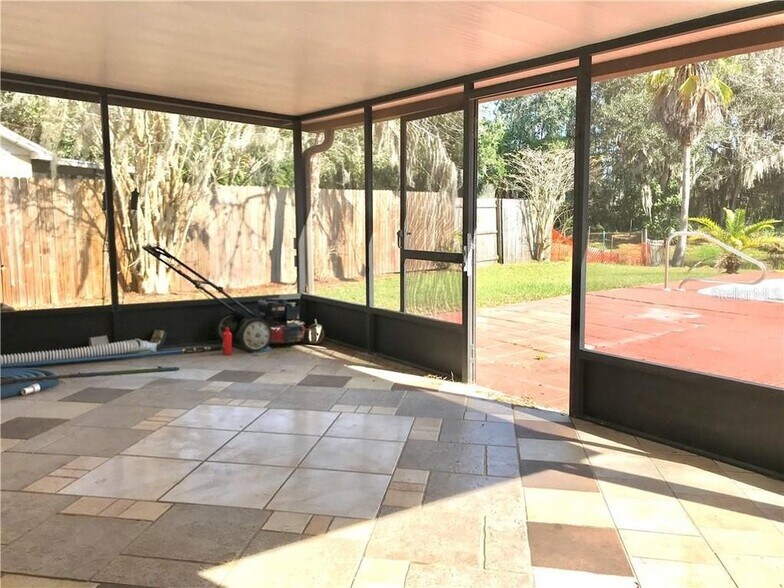 Building Photo - 4637 Cabbage Palm Dr