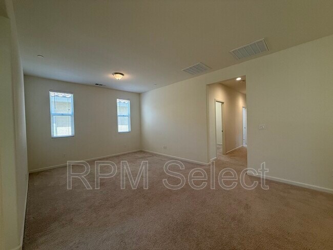 Building Photo - 3654 el Dala Ln