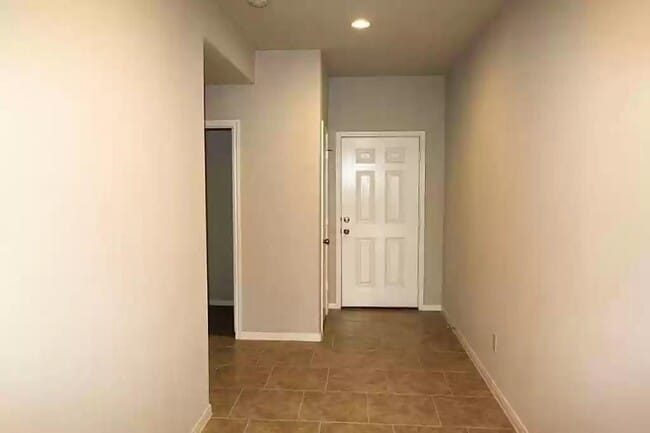 Building Photo - 17826 Auburn Heights Trail