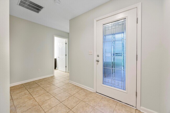 Building Photo - 76690 Timbercreek Blvd