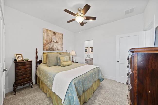 Building Photo - 7907 Starfish Arbor Dr