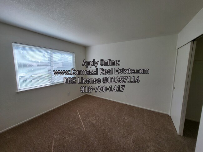 Building Photo - 9244 Mapleview Way