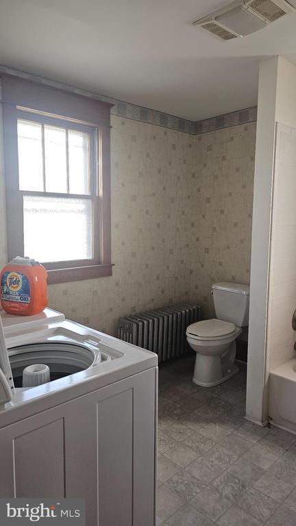 Building Photo - 101 N Broadway