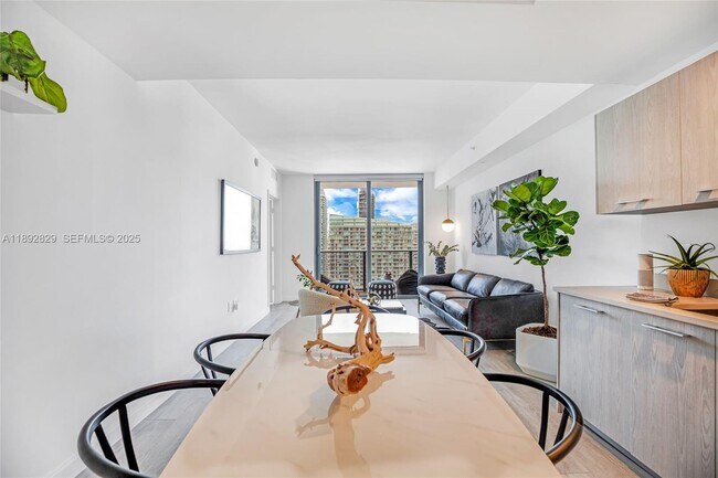 Building Photo - 55 SW 9th St