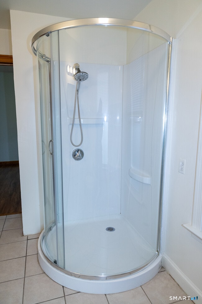 Building Photo - 51 Osborne Ave