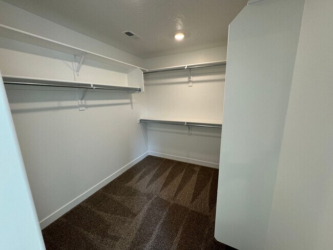 Building Photo - 1624 Cedar Mesa Dr