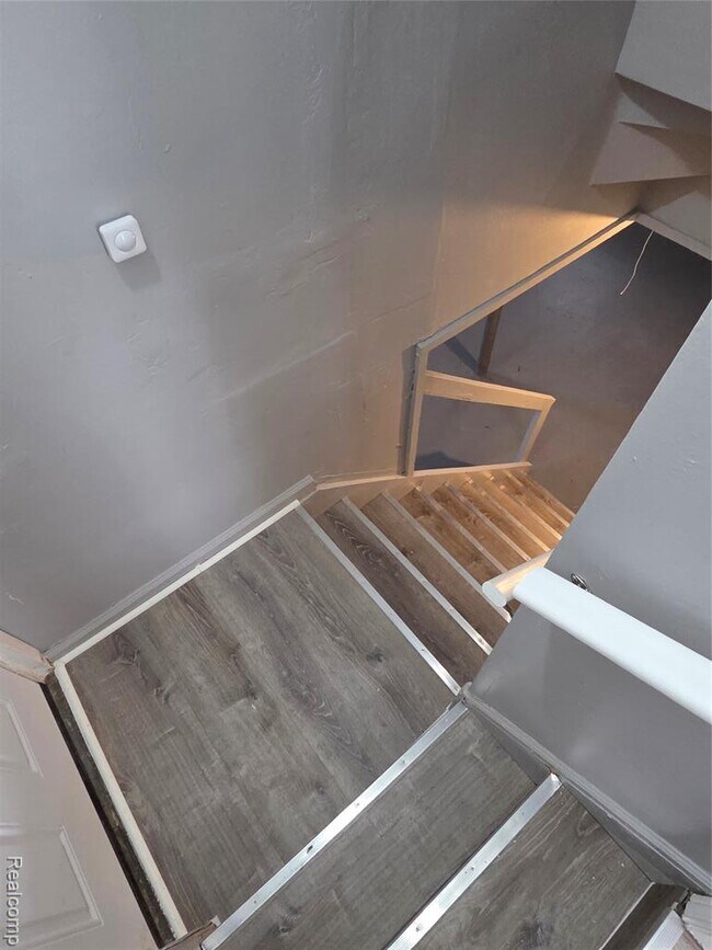 Building Photo - 12920 Payton St