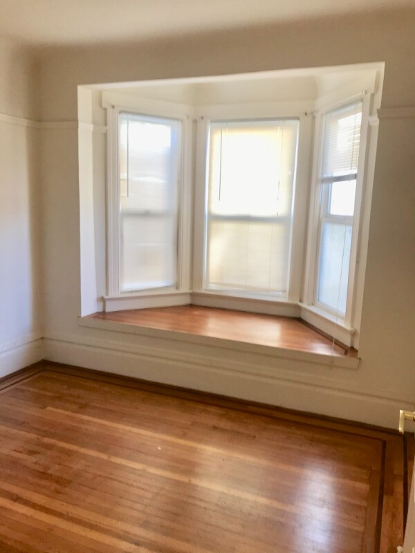 Building Photo - 1181 Clay St