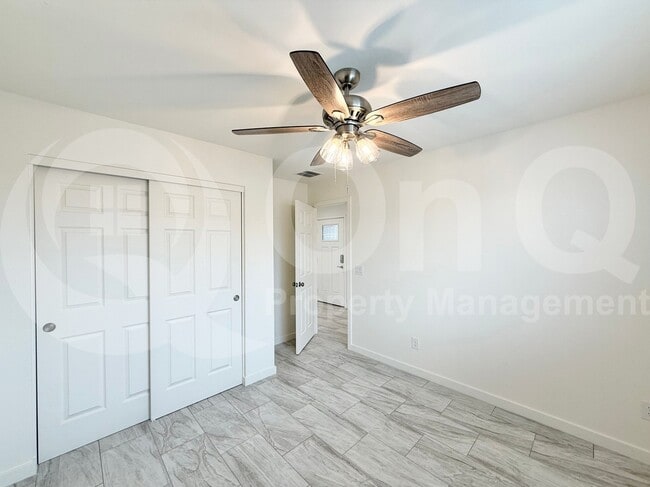 Building Photo - 15120 S Amado Blvd