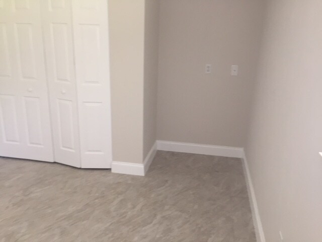 Building Photo - 1292 SW Bellevue Ave