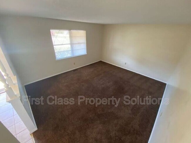 Building Photo - 6300 N Wildewood Dr