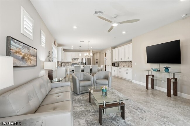 Building Photo - 12361 Canal Grande Dr