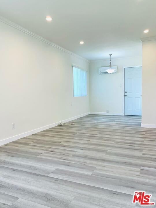 Building Photo - 6319 Fulton Ave