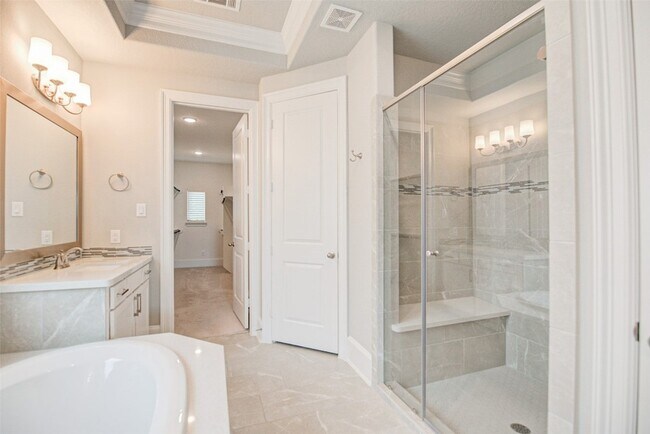 Building Photo - 67 Springtime Creek Dr