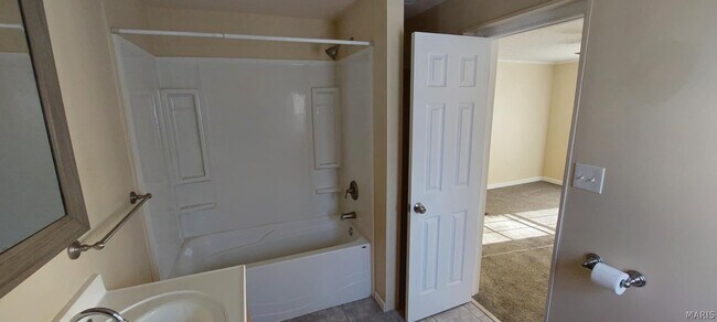 Building Photo - 1401 Wilderness Acres Ln