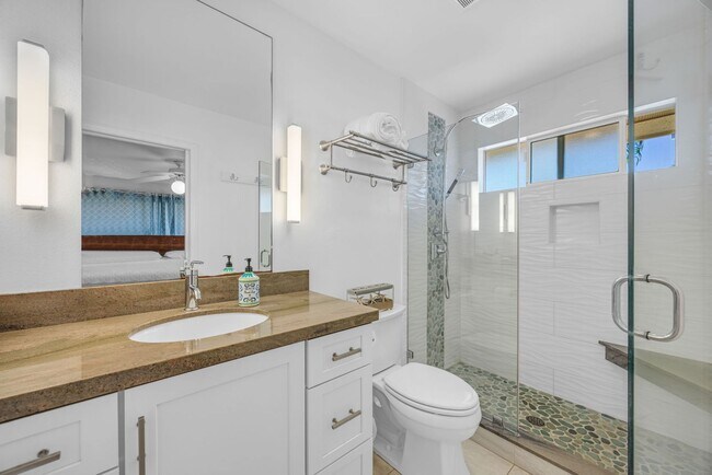 Building Photo - 2641 Moolio Pl