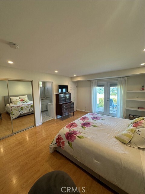 Building Photo - 3160 Kirkham Dr