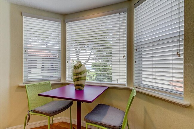 Building Photo - 1575 Pinellas Bayway S