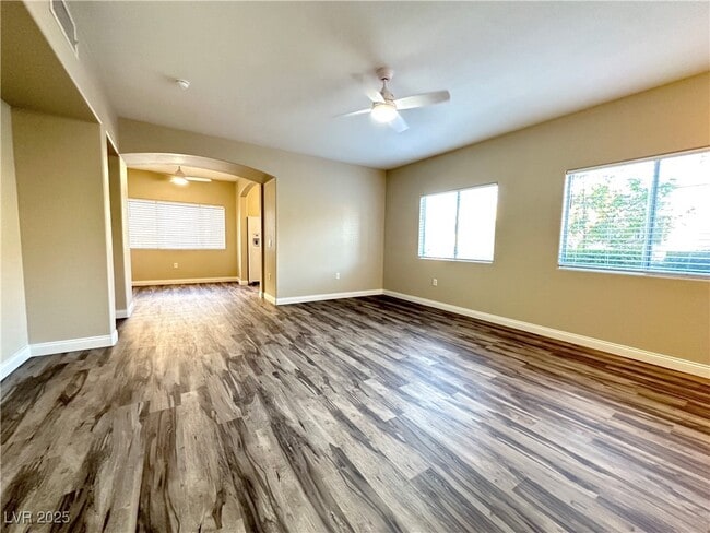 Building Photo - 2052 Jade Creek St