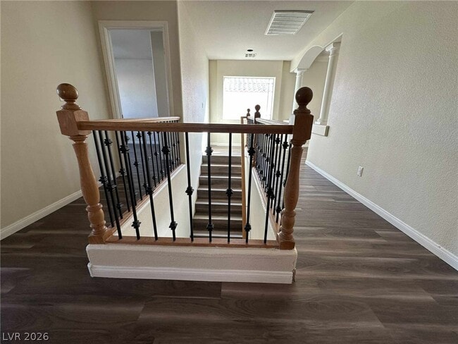 Building Photo - 10679 Timber Stand St