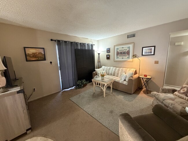 Building Photo - 1280 Mohave Dr