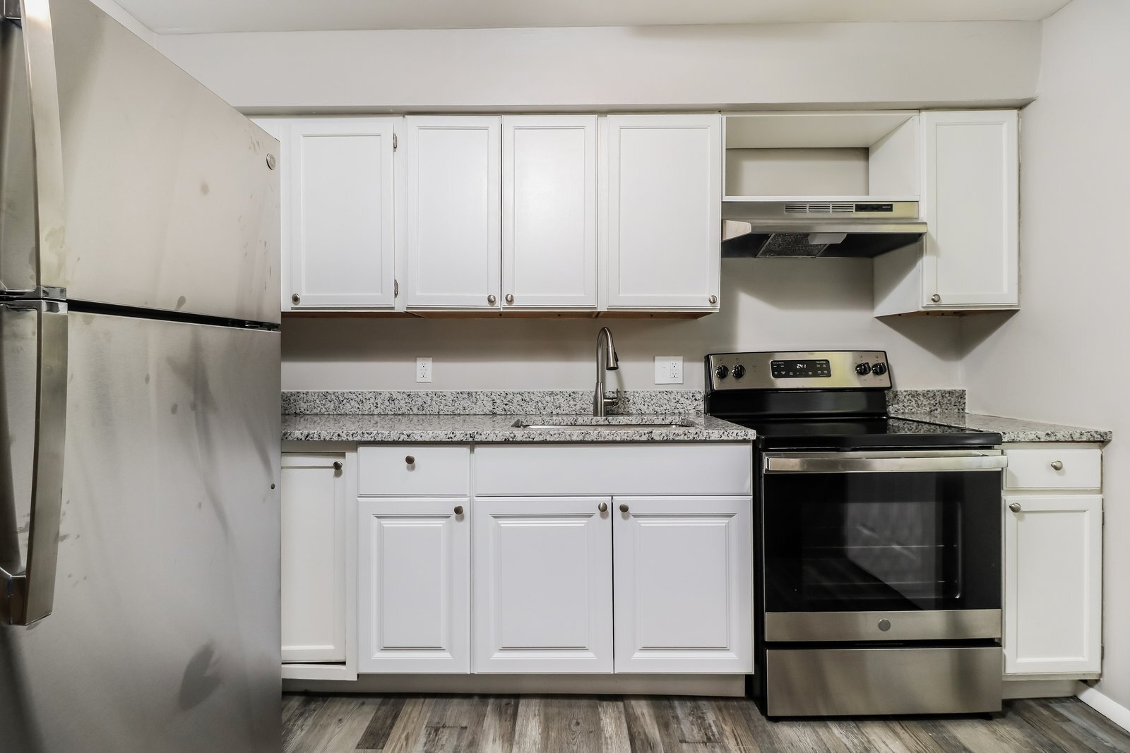 Building Photo - 4507 June Ave