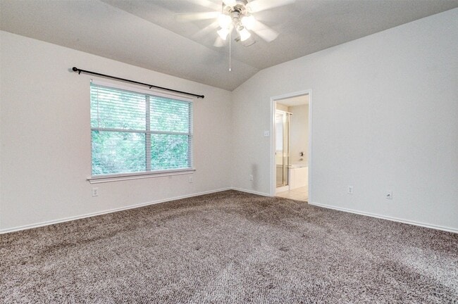 Building Photo - 87 N Burberry Park