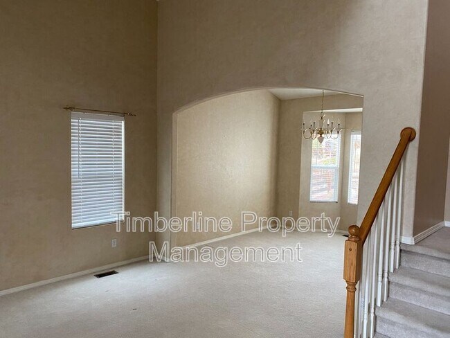 Building Photo - 1628 Lily Lake Dr
