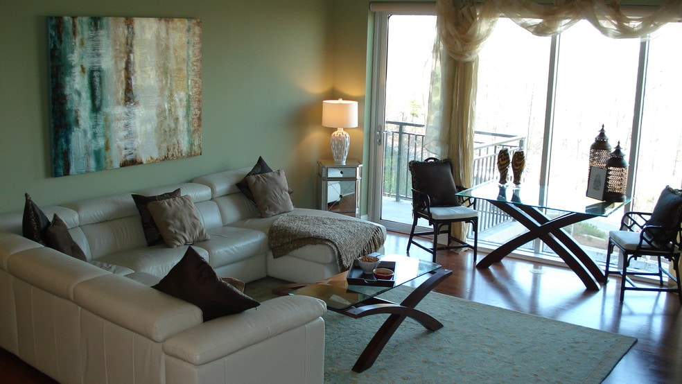 Building Photo - 2950 Mt Wilkinson Pkwy SE