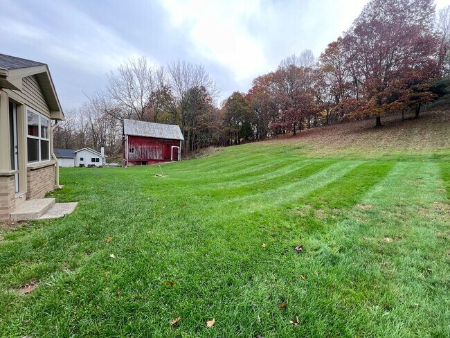 Building Photo - Recently Renovated Home within Walking Dis...