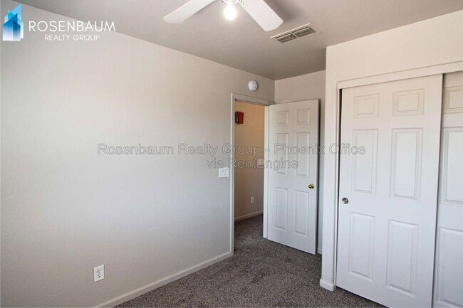 Building Photo - 15074 W Heritage Oak Way